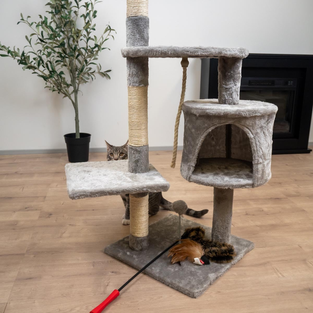 Trekker Cat Tree Home 112cm