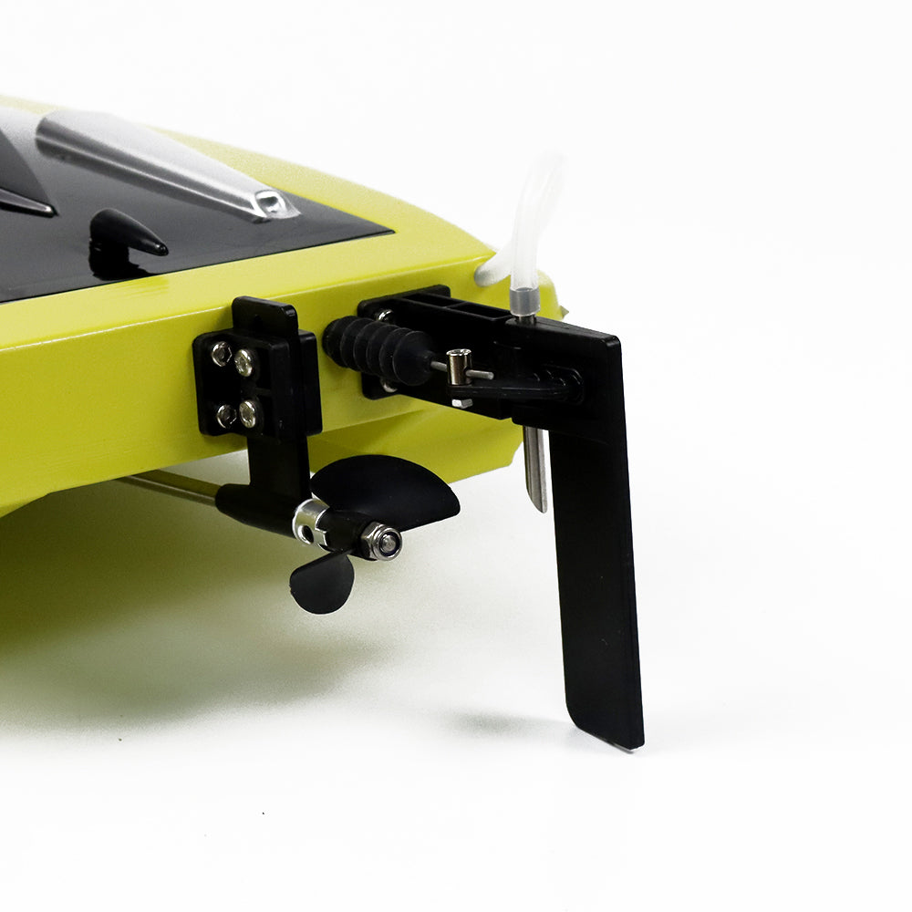 React bateau RC Atomic