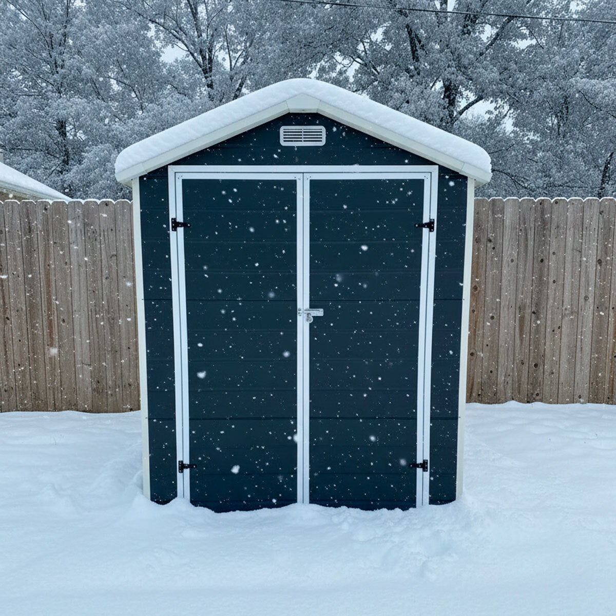 
              Fornorth Redskabsskur Plastik 181x135x212cm