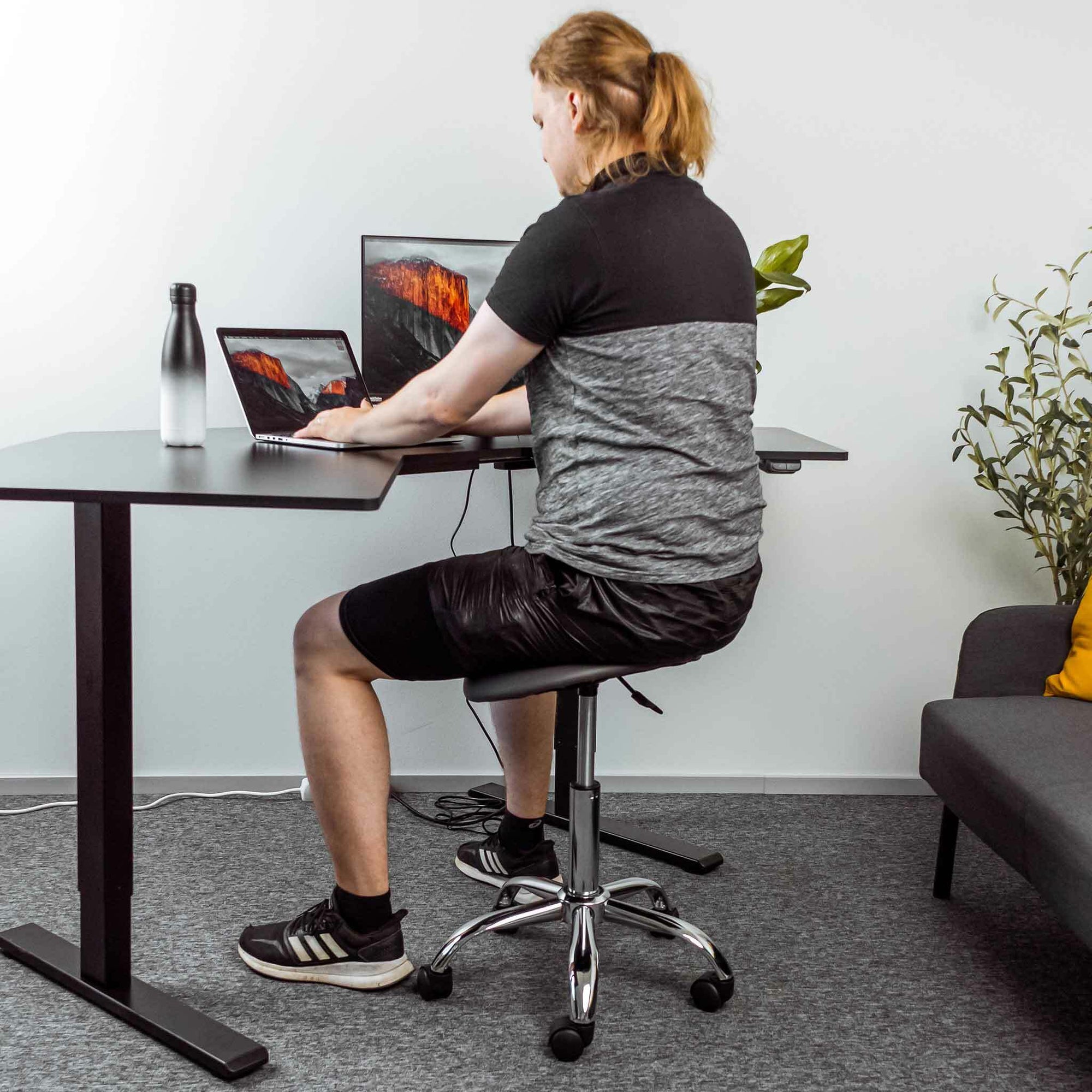 Lykke Taburete de trabajo Comfort, gris