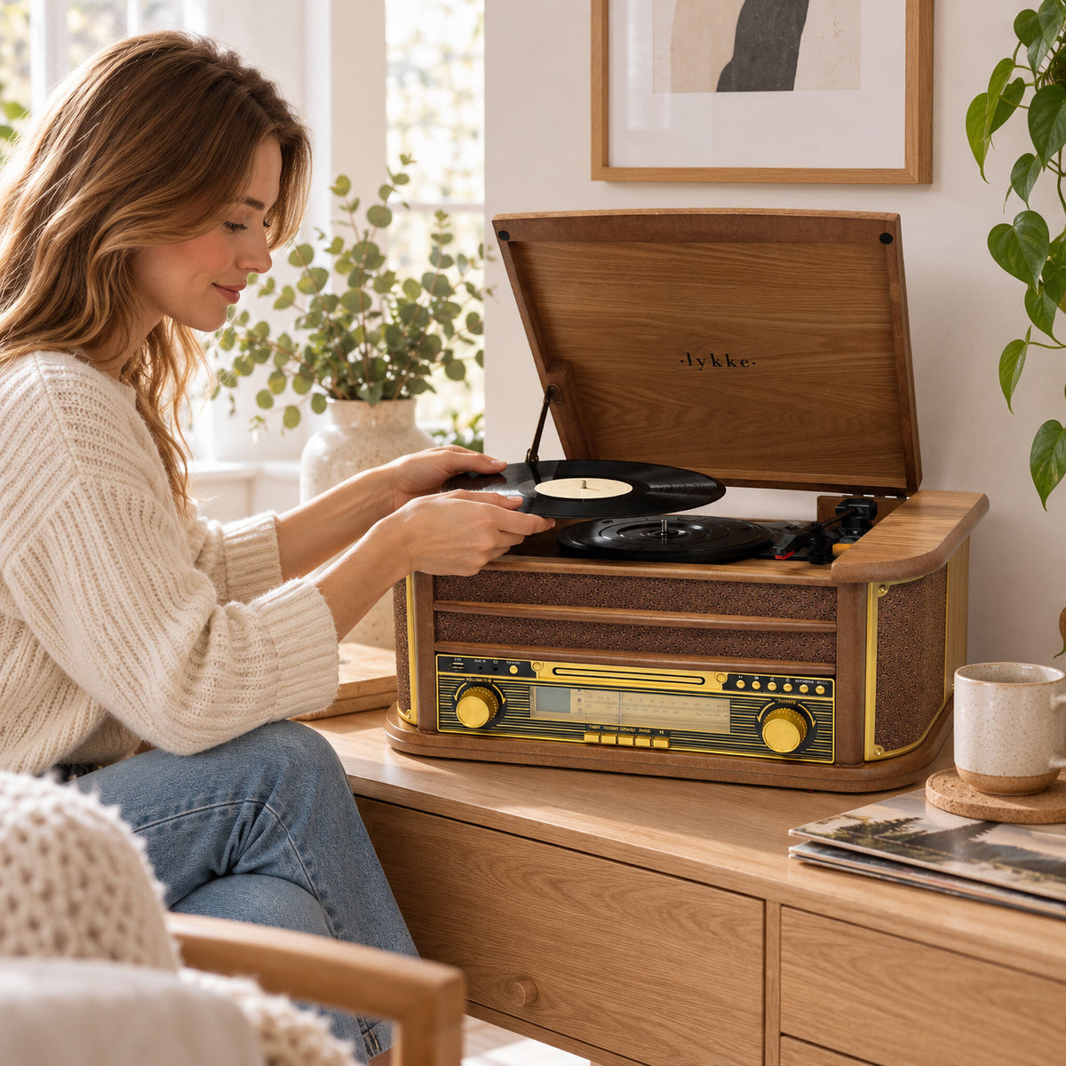 
              Lykke Plattenspieler Schallplattenspieler Retro AM/FM Bluetooth