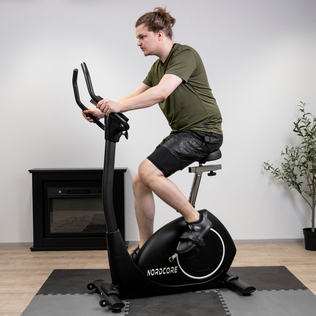 
              Nordcore Exercise Bike Core 1200