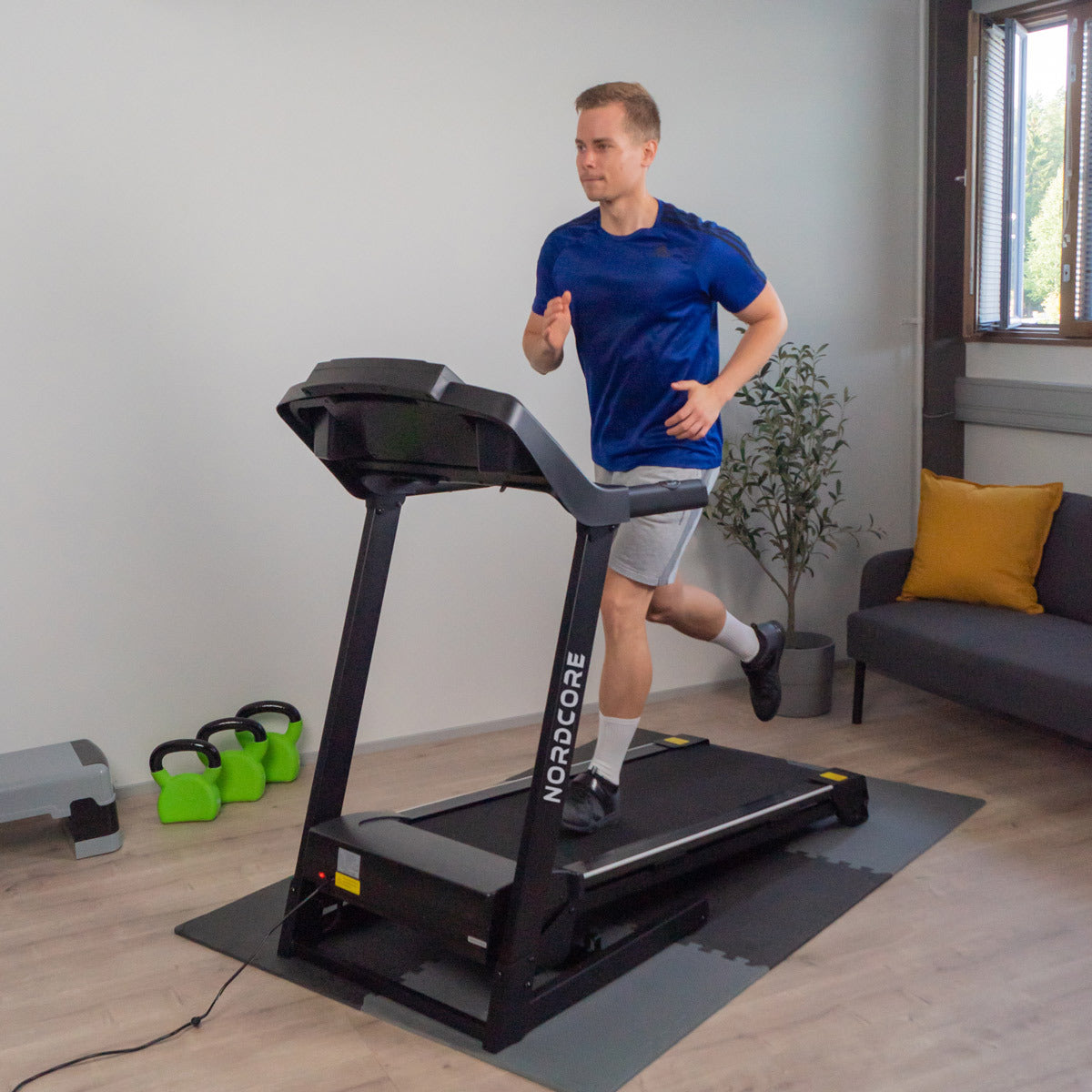 
              Nordcore Tapis Roulant Core 3000