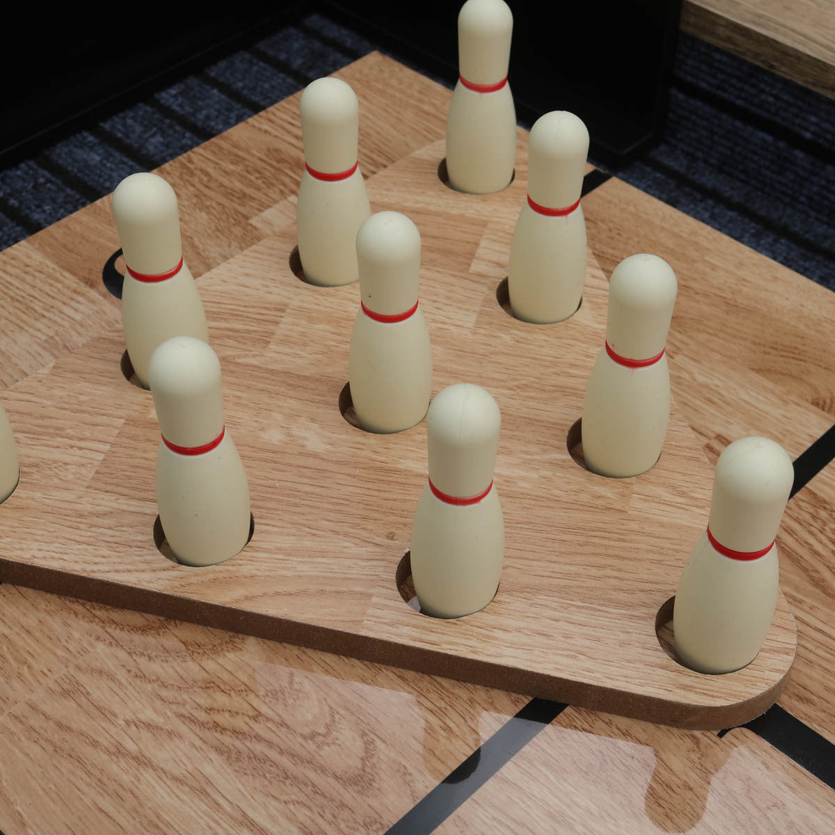 
              Nordcore 2-IN-1 Shuffleboard 9'