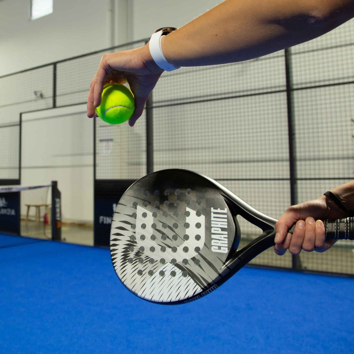 Core padelmaila graphite setti, 2 mailaa ja pallot