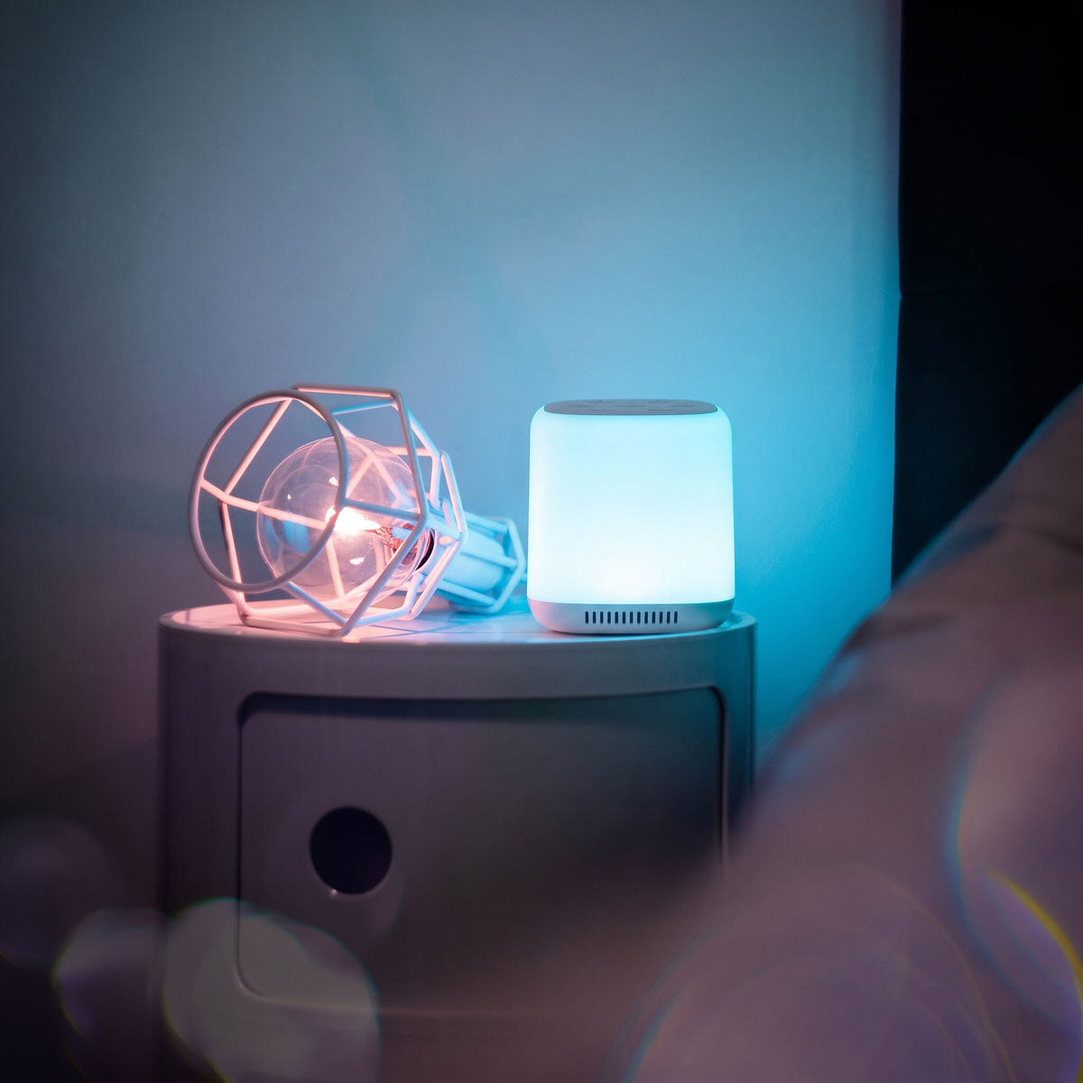 
              Polar Night White Noise - laite