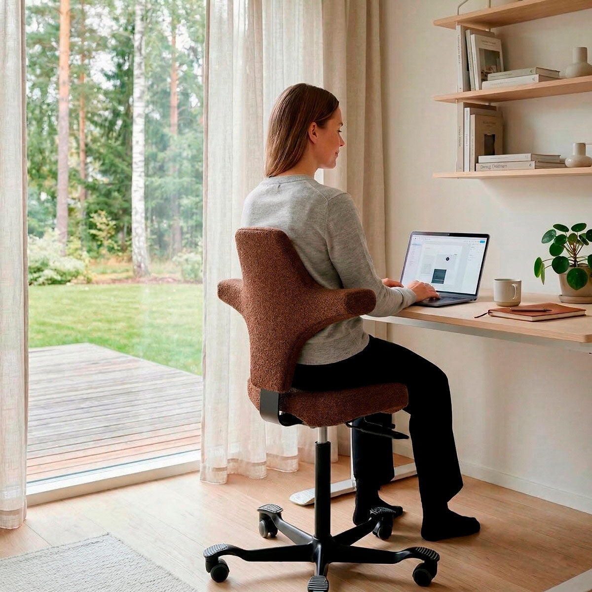 
              Chaise de bureau ergonomique Lykke Comfort, Orange