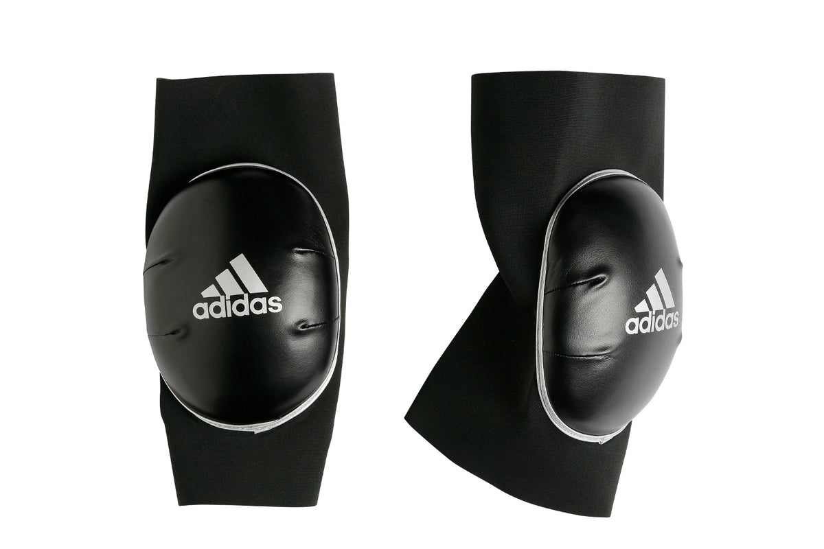 Adidas knee pads - 19,90 EUR - Nordic ProStore