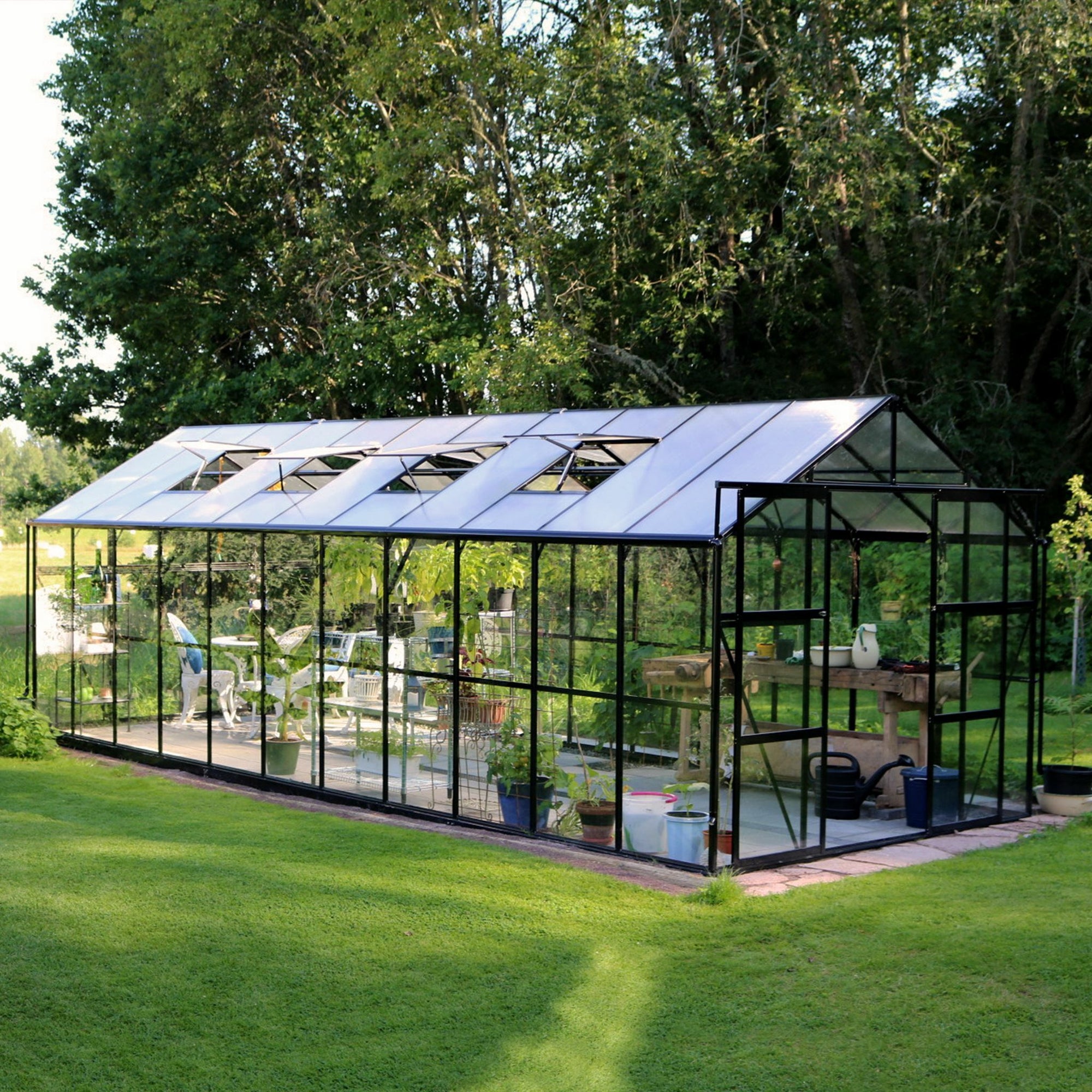Metalcraft Greenhouse, 17.5m², 4mm safety glass, honeycomb sheet, black